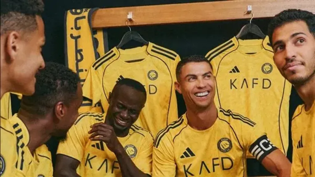 الدوري السعودي.. موعد مباراة النصر والأهلي والقنوات الناقلة