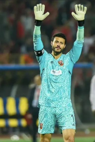 قرار ”العميد” بشأن الشناوي، ومفاجأة مدرب الأهلي للزمالك، ولوائح فيفا الجديدة للمونديال.