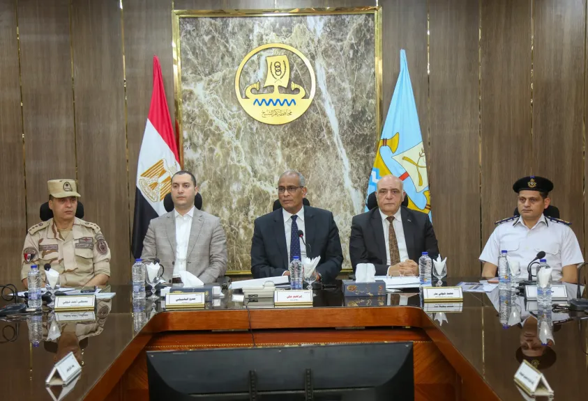 محافظ كفرالشيخ يترأس المجلس التنفيذي للمحافظة لمناقشة عدد من القرارات والموضوعات الخدمية والتنموية