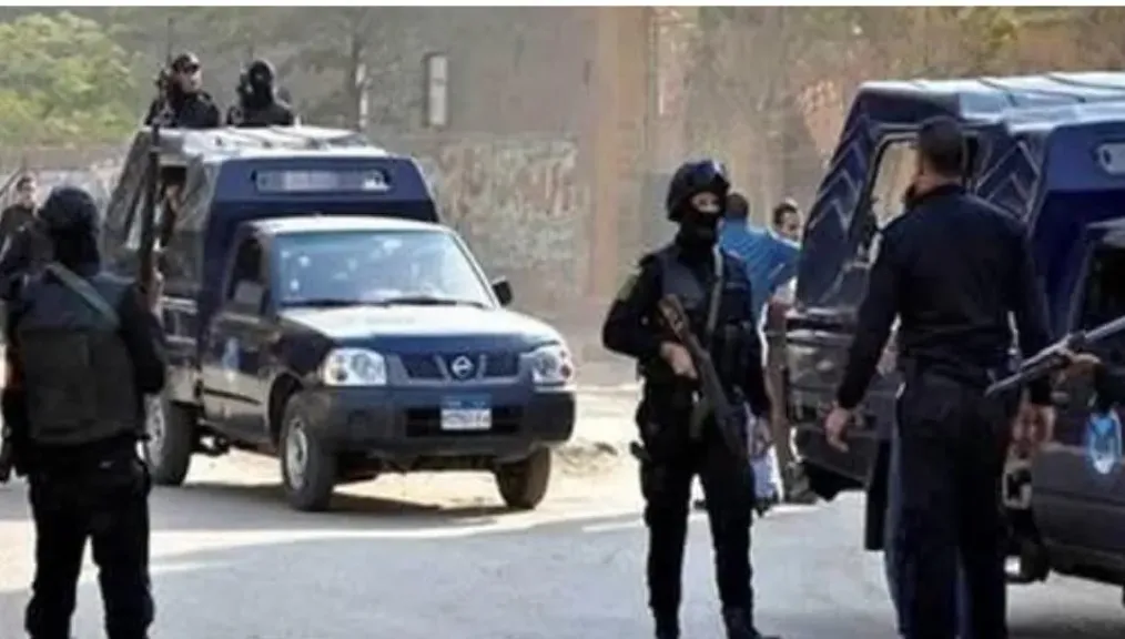 قضوا على بؤرة إجرامية.. مكافحة المخدرات في قنا تنهي أسطورة 3 عناصر خلال مداهمة أمنية كبرى