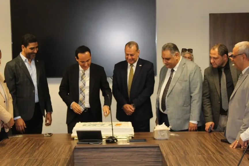 جهاز تنمية التجارة الداخلية يودع محمد عوض بحفل تكريم بمناسبة توليه رئاسة هيئة الاستثمار