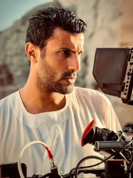 تحكي قصتها بنفسها.. محمد سامى ينشر صورة من مدينة الأقصر ” تعرف علي السبب”