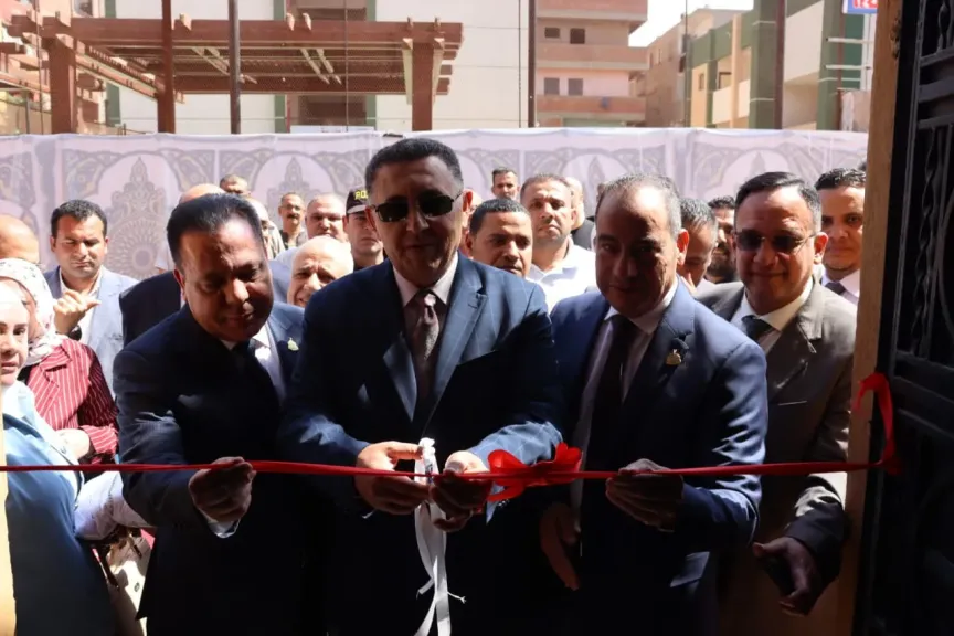 من الطوابير للرقمنة.. المحافظ يفتتح المركز التكنولوجي الجديد بقليوب