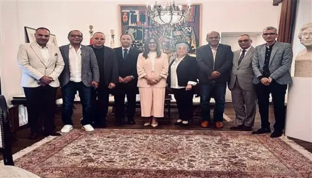 أجتماع أكاديمية الفنون 