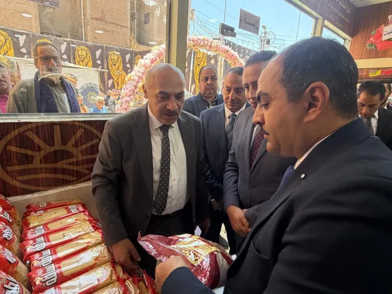 افتتاح منفذ ثابت لجهاز مستقبل مصر بإيتاي البارود لتوفير منتجات ”خيرها” ومختلف السلع الغذائية بأسعار مخفضة