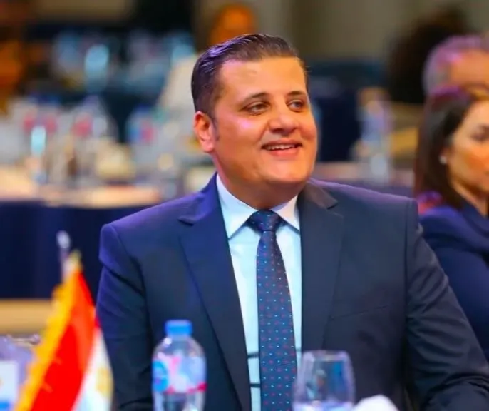 ”التحالف الوطني” يهنئ عضو مجلس أمنائه بمناسبة مناقشة رسالة الدكتوراه