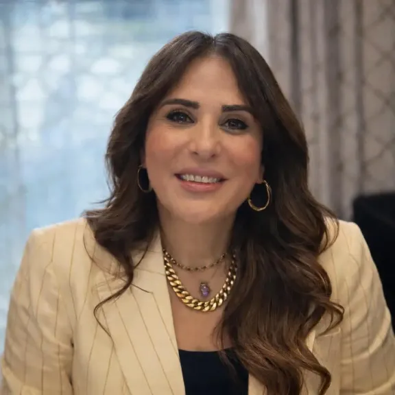 وزيرة الإسكان تستعرض تقريرًا بشأن جهود «منظومة الاستجابة السريعة»