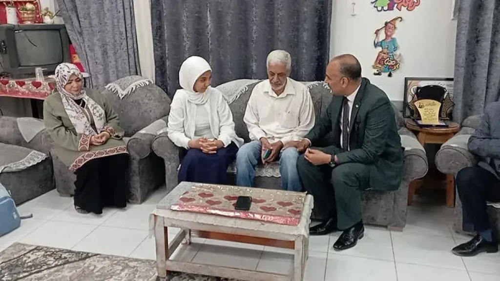 «رغيفين وكيس فول».. وجبة إفطار داخل المدرسة تُشعل الرأي العام