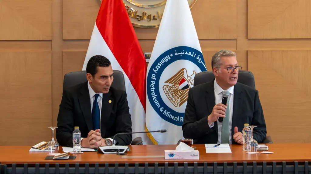 وزيرا البترول والشباب يبحثان تمكين الكوادر الشابة بقطاع الطاقة.. وخطة لتحويل مخرجات «إيجبس 2026» إلى برامج تنفيذية