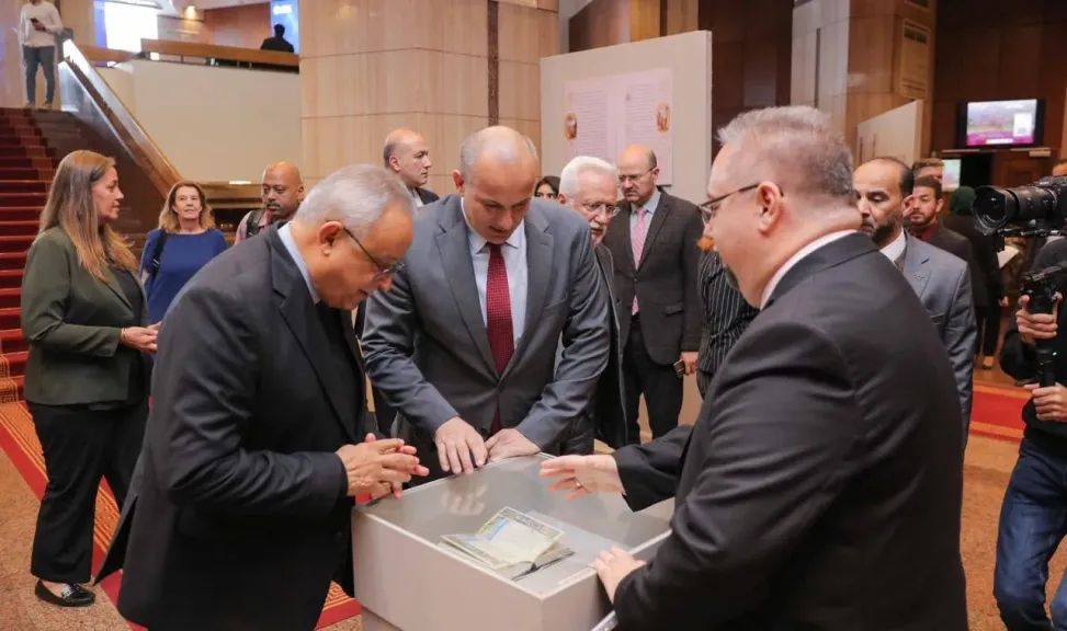 مكتبة الإسكندرية تتسلم أول كتاب كرواتي مطبوع وتفتتح معرضا لفنون النهضة ضمن ندوة ”إحياء الأصداء”