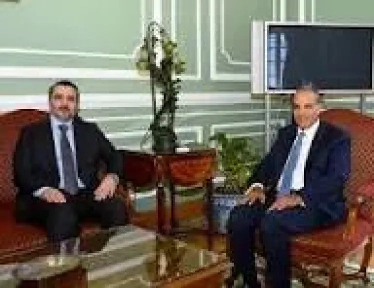 هل تساهم زيارة وزير الخارجية السوري في كسر الجمود وفتور العلاقات مع القاهرة ؟