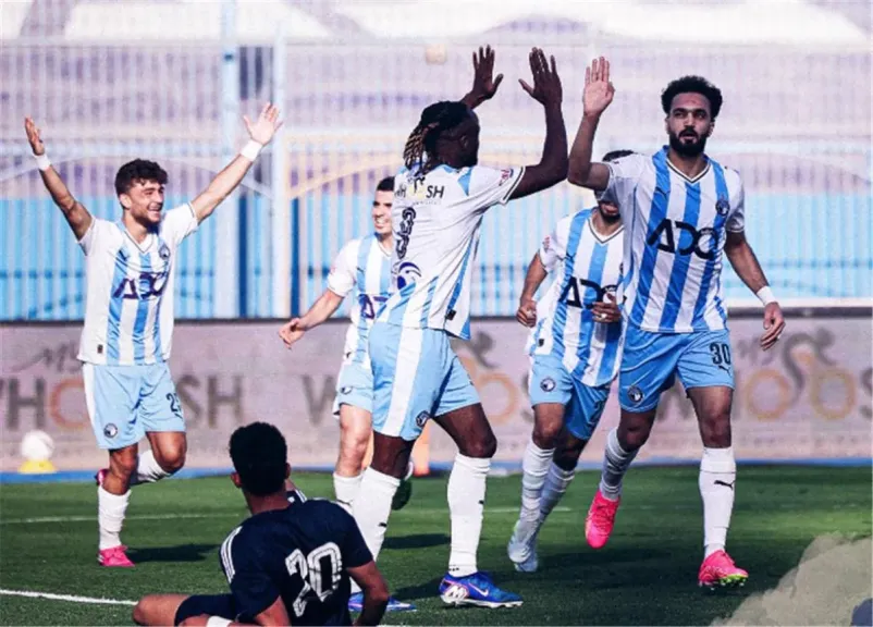 القنوات الناقلة لمباراة بيراميدز وسيراميكا اليوم في الدوري المصري مع الموعد