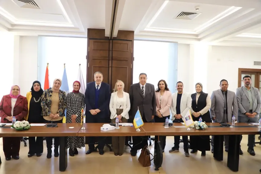 الوكيل يسلم المتدربات شهادات اتمام البرنامج التدريبي «فرصتي»