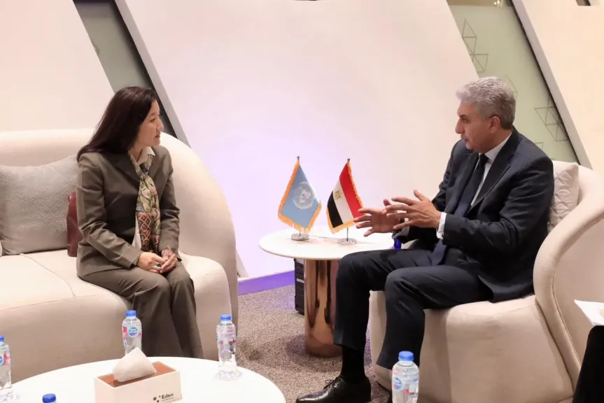 وزير السياحة والآثار يلتقي الممثل المقيم لبرنامج الأمم المتحدة الإنمائي في مصر لتعزيز السياحة المستدامة وحماية التراث الحضاري