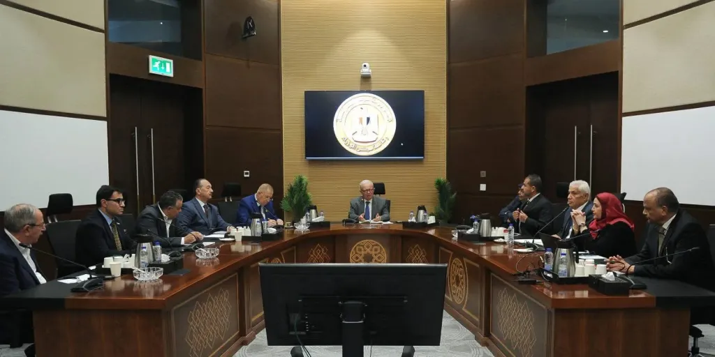 اتحاد المستثمرين يطالب بإنشاء مدن صناعية بالمحافظات لتعزيز ريادة الأعمال ودعم مدارس التكنولوجيا التطبيقية