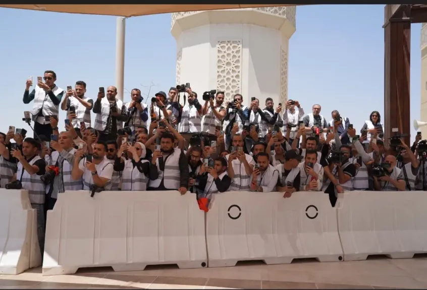 نقابة الصحفيين: التزام مهني مشرف في جنازة هاني شاكر.. واستمرار ضوابط التغطية في العزاء اليوم بالتعاون مع SOKNA