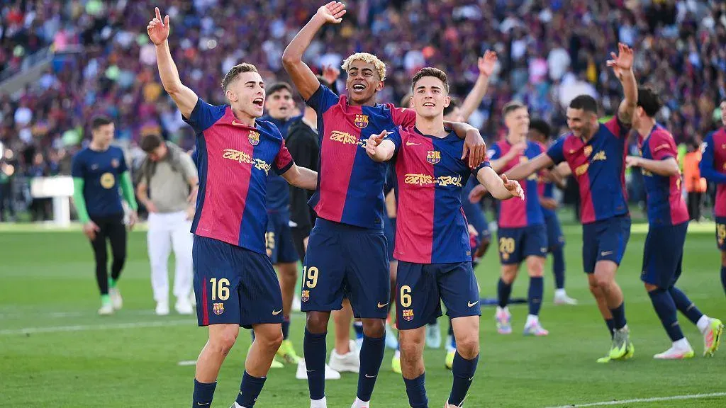 برشلونة على بعد خطوة من حسم الليجا.. والتتويج قد يحسم في الكلاسيكو