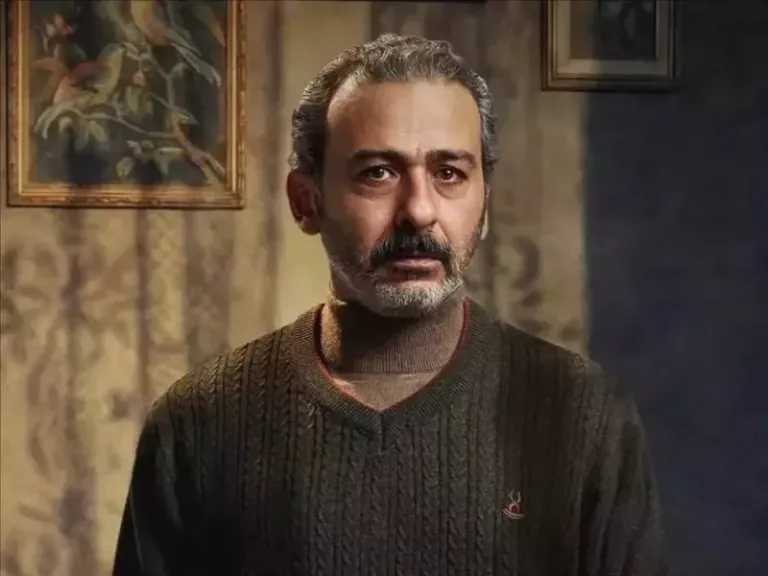 أحمد عزمي: يحيى الفخراني دعمني إنسانياً قبل الفن