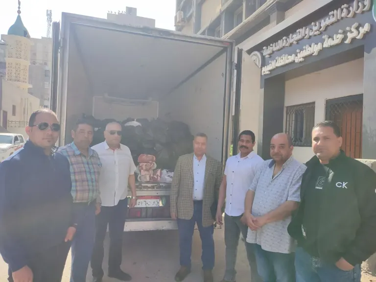 ضبط 5 أطنان لحوم مجمدة فاسدة داخل سيارة بالفيوم