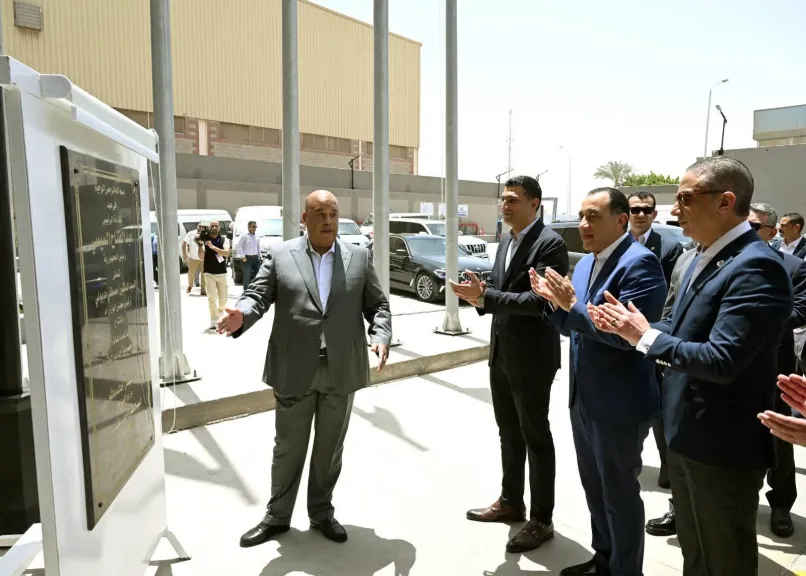 مدبولي يفتتح مصنع «جالفا للصناعات الهندسية» بمدينة السادس من أكتوبر