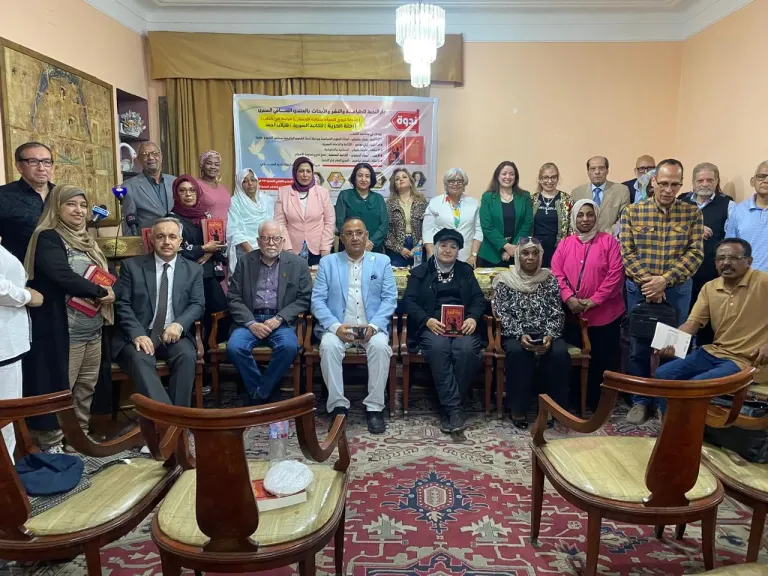 ليلي موسي ممثلة قسد بالقاهرة للنهار : وحدات حماية المرأة الكردية باتت ظاهرة اجتماعية وانسانية عالمية