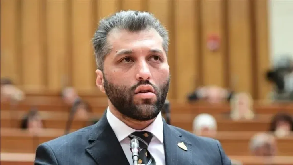 محمد عكاشة: مشاركة الرئيس في قمة إفريقيا – فرنسا تعكس قوة العلاقات الثنائية