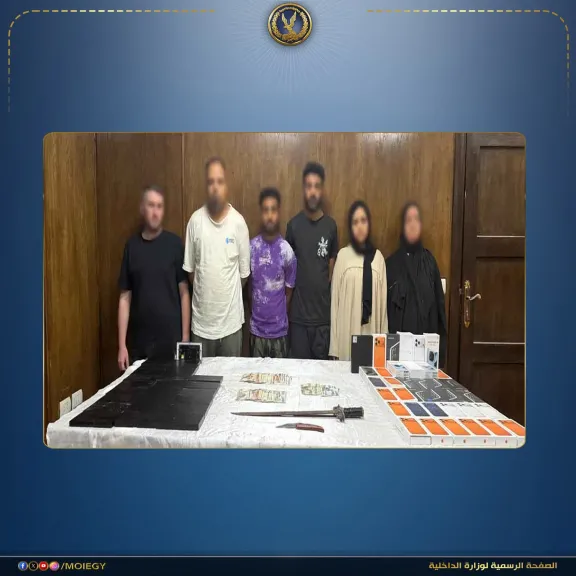 عملية سرقة تكشف جريمة مالك مصنع بالقطامية بتهريبه هواتف محمولة داخل صفائح الجبنة