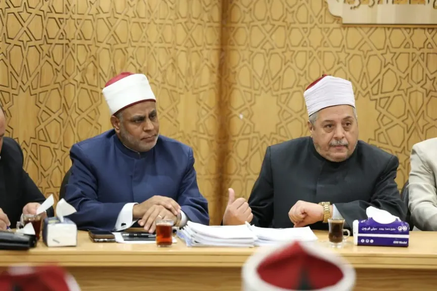 الشيخ أيمن عبد الغني والدكتور أحمد الشرقاوي يتابعان جاهزية المناطق الأزهريّة لانطلاق امتحانات الشهادات الإبتدائية والإعدادية ومعاهد القراءات