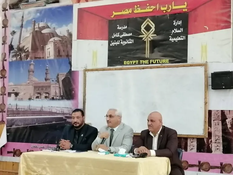 متابعة مكثفة.. «تعليم القاهرة» يشدد على الانضباط الكامل داخل لجان الامتحانات