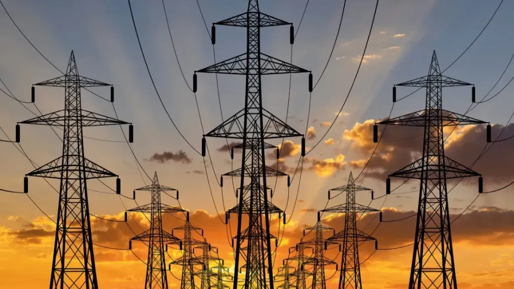 من أبيدوس إلى أوروبا .. كيف تصبح مصر مركزًا لتصدير الكهرباء في الشرق الأوسط؟