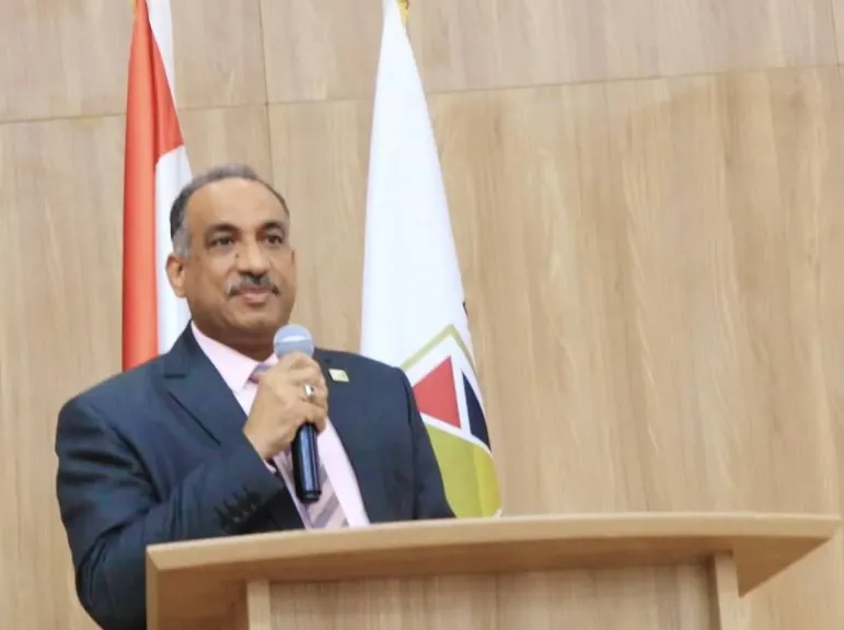 «طيبة التكنولوجية» تطلق ملتقاها التوظيفي الثاني احتفاءً بأول خريجيها وتعزز التكامل مع الصناعة والاستثمار والسياحة وسوق العمل