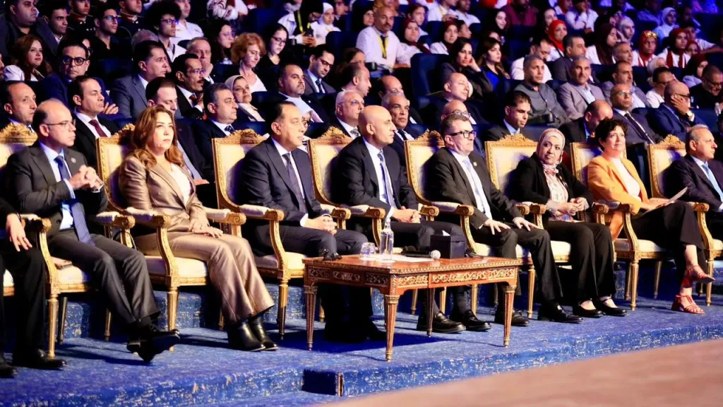 بحضور رئيس الوزراء.. وزير التعليم يشارك في إطلاق مبادرة «مليون رخصة رقمية» و«مرصد سوق العمل الدولي»