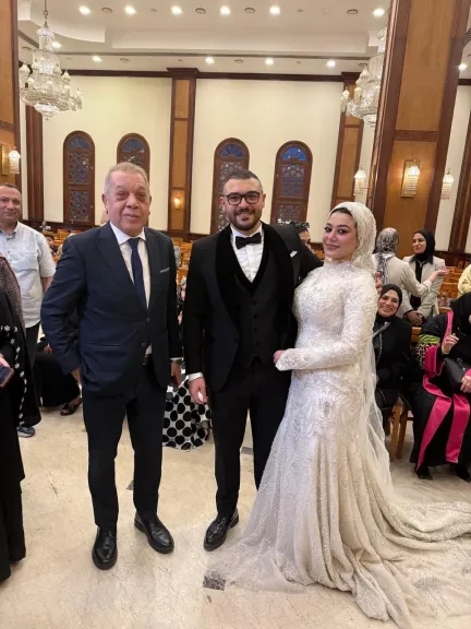 النائب أسامة شرشر يهنئ الأستاذ محمد سيد سليم والأستاذ أحمد عمارة بعقد قران وزفاف الاستاذ محمود على الآنسة زينب