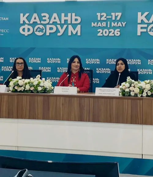 رئيس مجلس سيدات غرفة الاسكندرية تشارك في جلسة المرأة المهنية: الفرص والتحديات والتطور في منتدي قازان