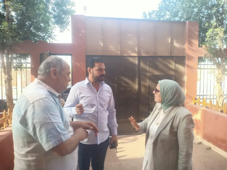 مدير «تعليم القاهرة» تتفقد امتحانات نهاية العام وتشدد على الانضباط داخل اللجان...صور