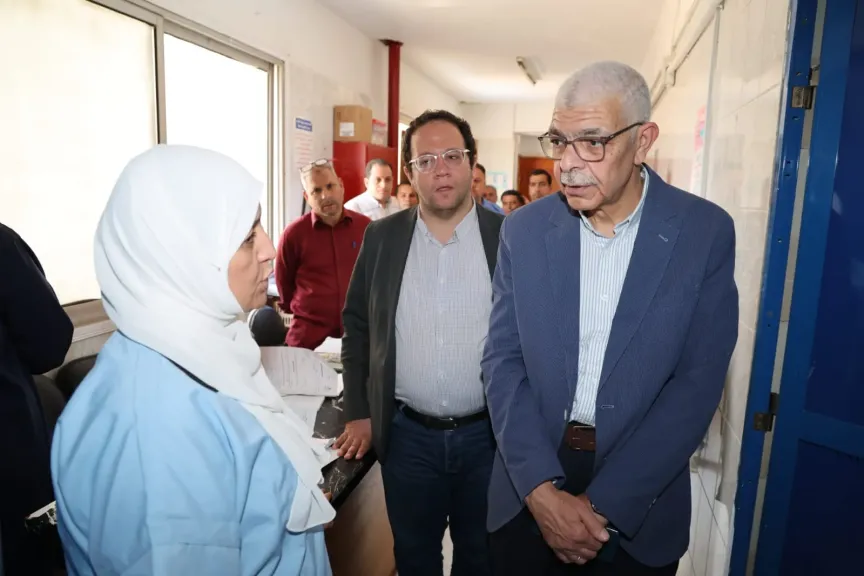 رئيس جامعة المنوفية يتفقد مستشفى منشأة سلطان الجامعي لمتابعة انتظام العمل وجودة الخدمات الطبية
