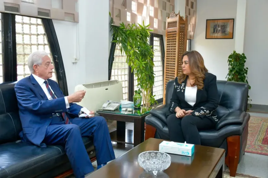 منال عوض وخالد فودة يبحثان الموقف التنفيذي للمشروعات التنموية وجهود التنمية المستدامة بالمحافظات