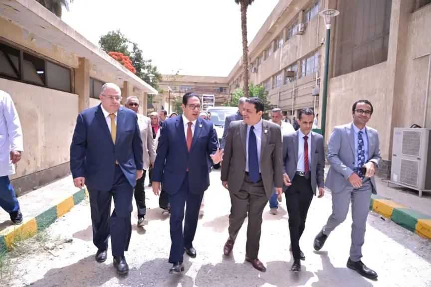 رئيس جامعة القاهرة يوجه بتوفير اللحوم والأضاحي بأسعار مخفضة لأعضاء هيئة التدريس والهيئة المعاونة والعاملين بمناسبة عيد الأضحى المبارك