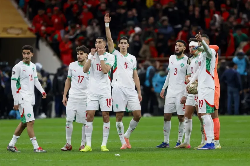 القرعة تبتسم لأسود الأطلس.. مجموعة متوازنة للمغرب في تصفيات أمم أفريقيا 2027