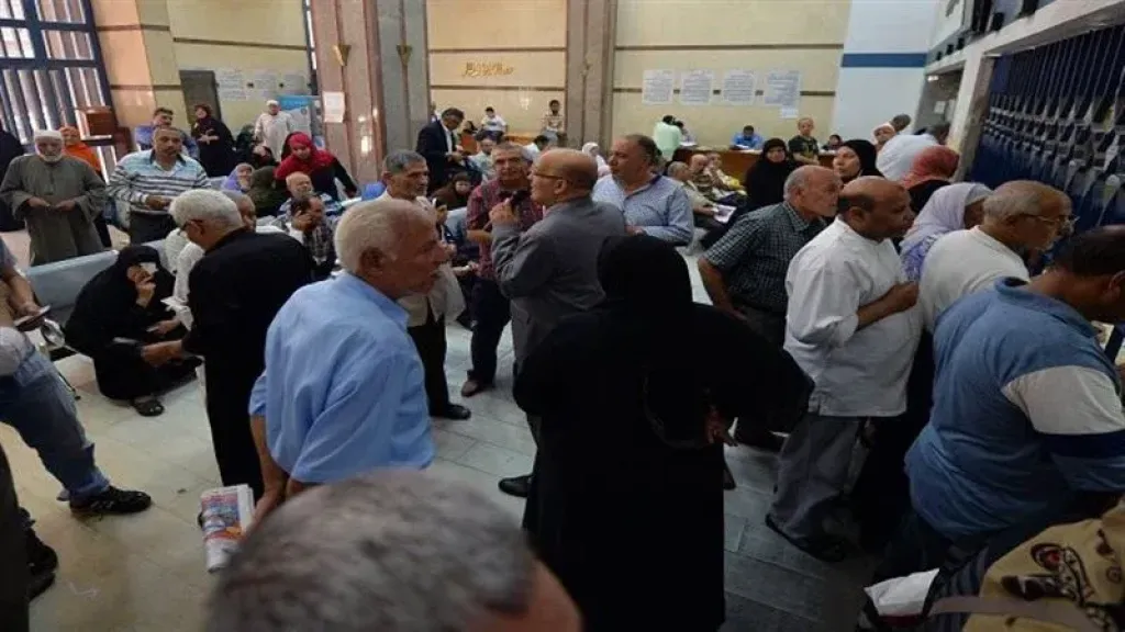 قانون التأمينات الاجتماعية.. كيف يتم احتساب معاش أصحاب الأعمال الحرة؟