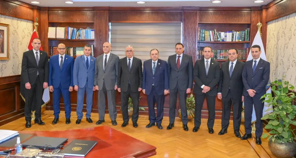 النائب العام يستقبل عددًا من رؤساء الاستئناف لعرض كشوف إنجاز القضايا بدوائر نياباتهم