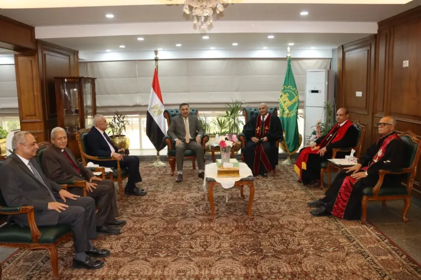 محافظ القليوبية يستقبل قيادات حزب الحرية المصري.. وتكريم خاص تقديراً لجهوده التنموية