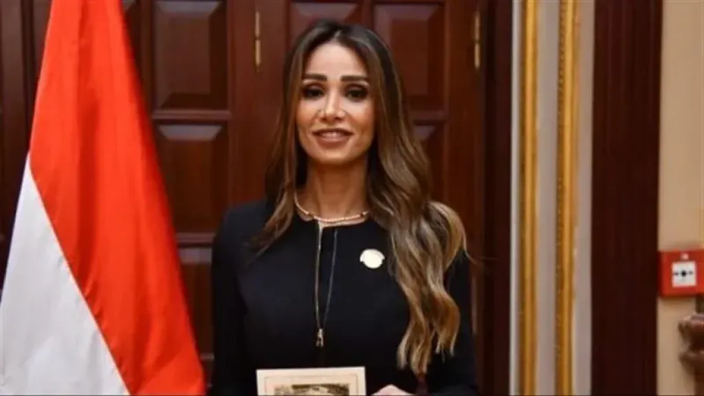 النائبة إنجي نصيف