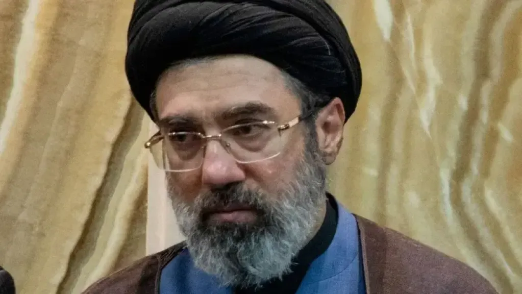 بالاسماء الشخصيات الستة المتشددة في ايران والذين يتصلون بالمرشد مباشرة