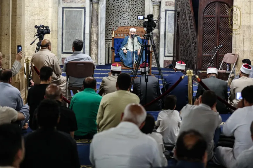 في خامس أيام احتفالات الأزهر بالعشر الأوائل من ذي الحجة: الدكتور أيمن الحجار  فريضة الحج هي عبادة العمر وخاتمة الفرائض ورسالة عملية تؤكد أن قوة الأمة في وحدتها