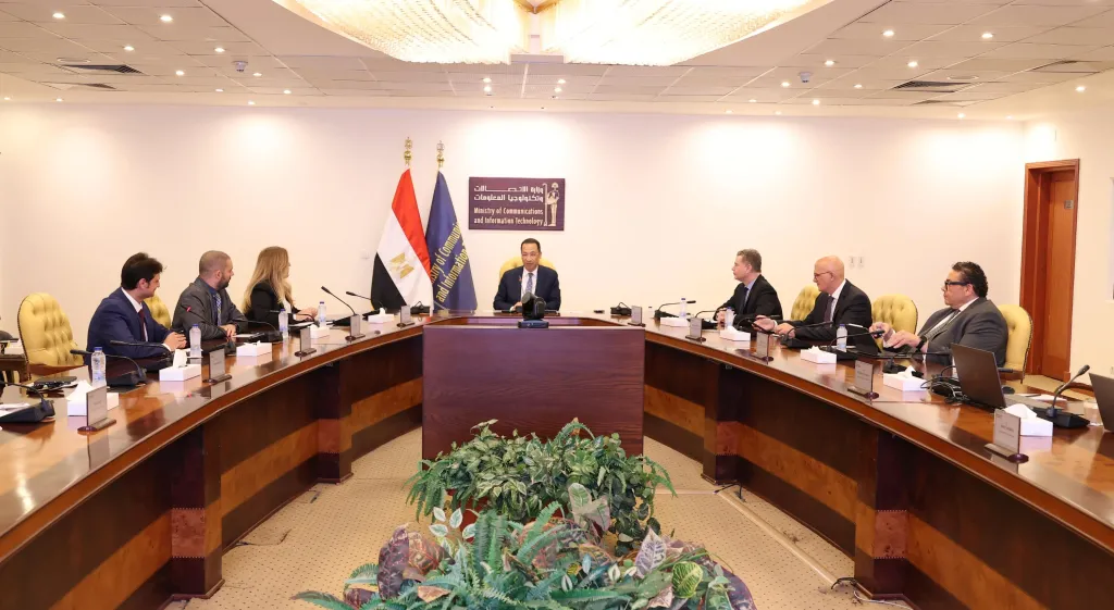 وزير الاتصالات يبحث مع شركة فاوندإيفر Foundever العالمية تعزيز استثماراتها وخططها التوسعية في مصر