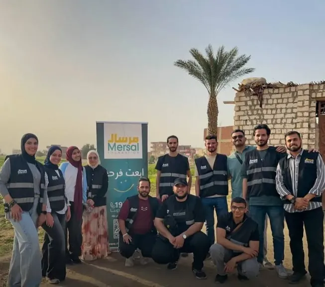 ”مرسال عضو التحالف الوطني” تطلق قافلة طبية شاملة لخدمة 337 حالة بأهالي عرب الحصار في الجيزة