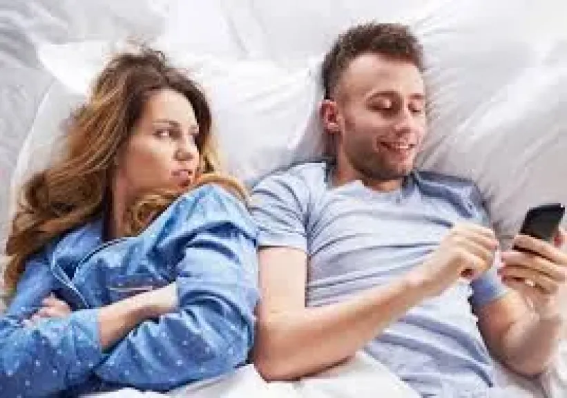 تزايد قضايا الخلع بسبب الخيانة في شهر العسل.. وخبيرة تكشف الحل
