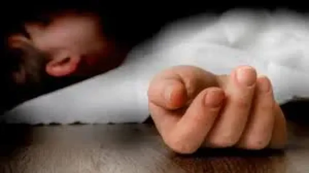 مأساة في بولاق الدكرور.. أم تنهي حياة أطفالها الثلاثة بسم الفئران
