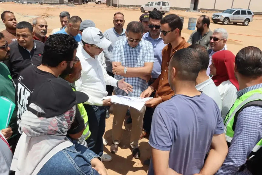 صرح جديد للإنضباط المروري.. محافظة القليوبية تنشئ أكبر حضانة للسيارات المضبوطة بالخانكة